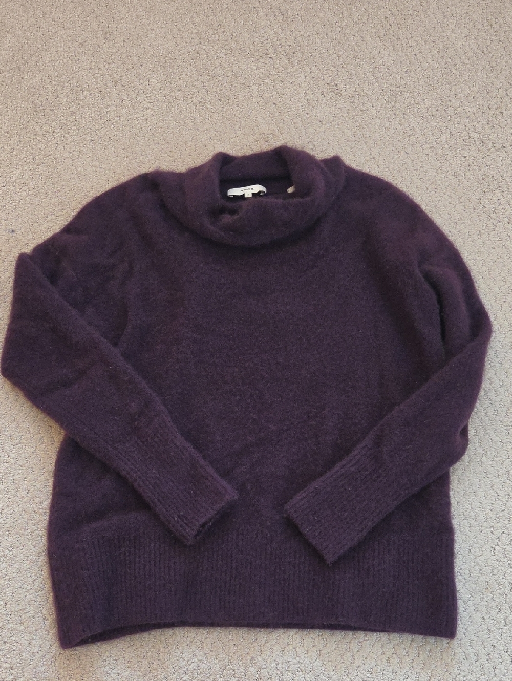 Vince Women's Turtleneck Sweater in Deep Plum
